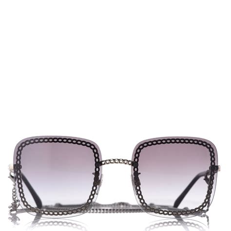 CHANEL Chain Square Sunglasses 4244 Black.